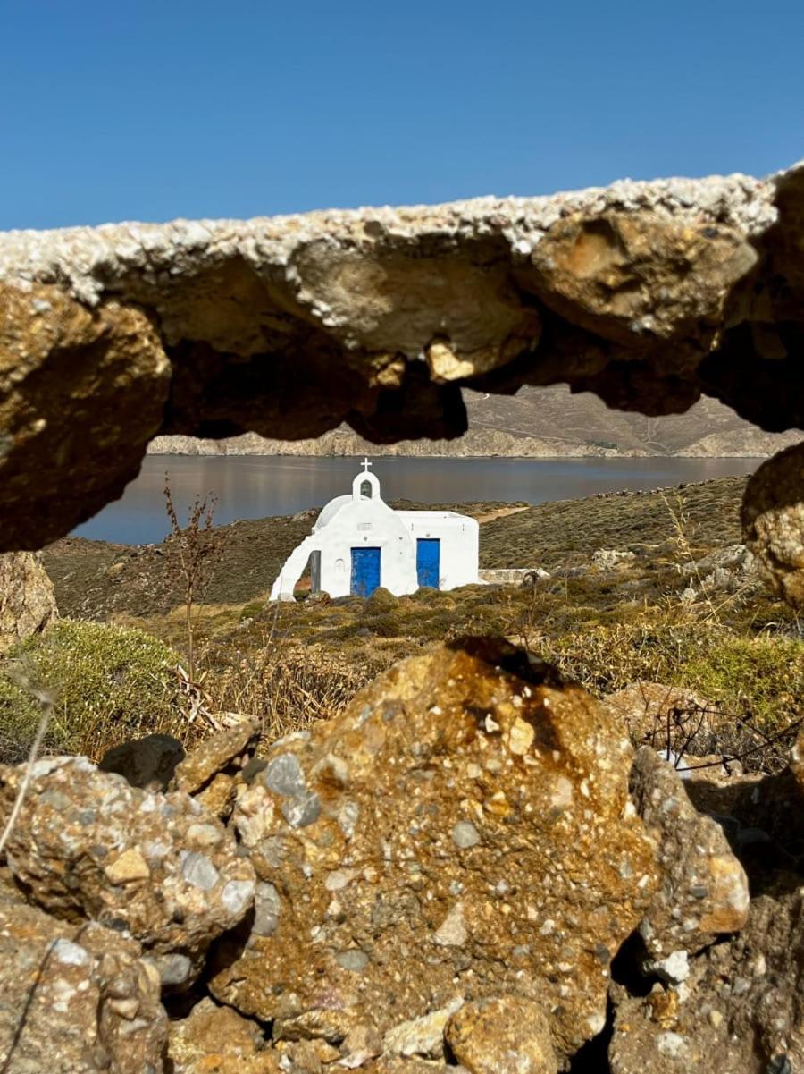 Panormos Escape Dreamy Coastal Villa *
