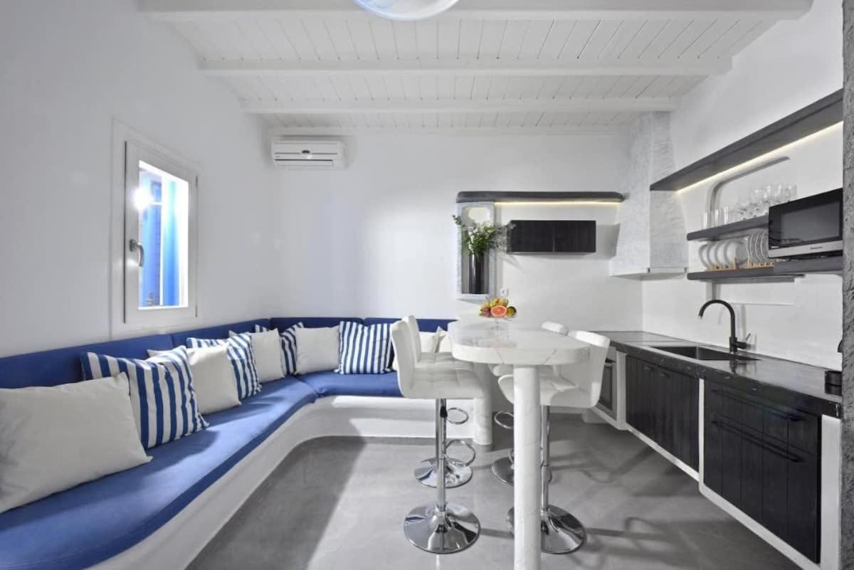 Panormos Escape Dreamy Coastal Villa *